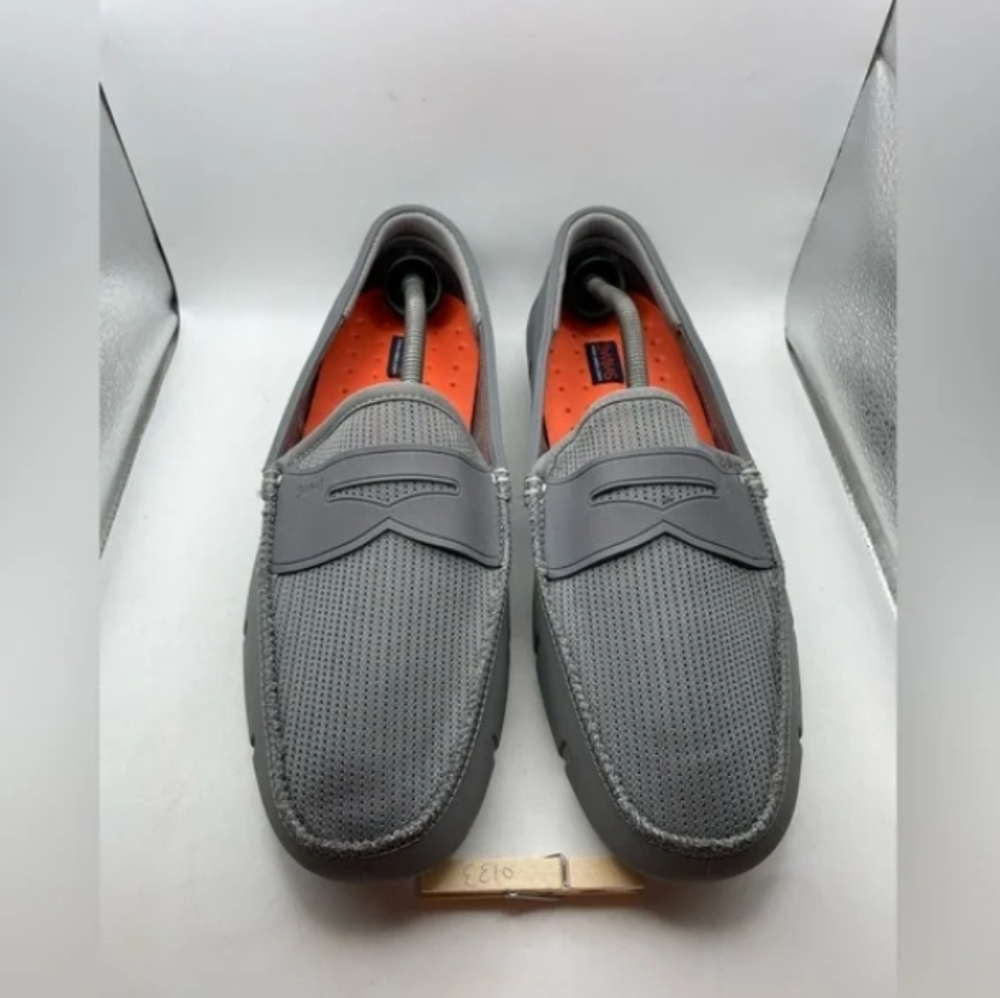 Men swimming boat shoes